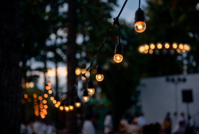 Prywatne garden party – elegancja w plenerze