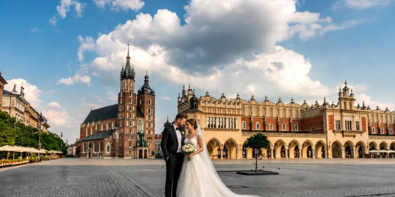 Wesele w Krakowie latem – dlaczego to doskonały wybór?