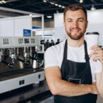 Barista na targach – co obejmuje profesjonalna obsługa?